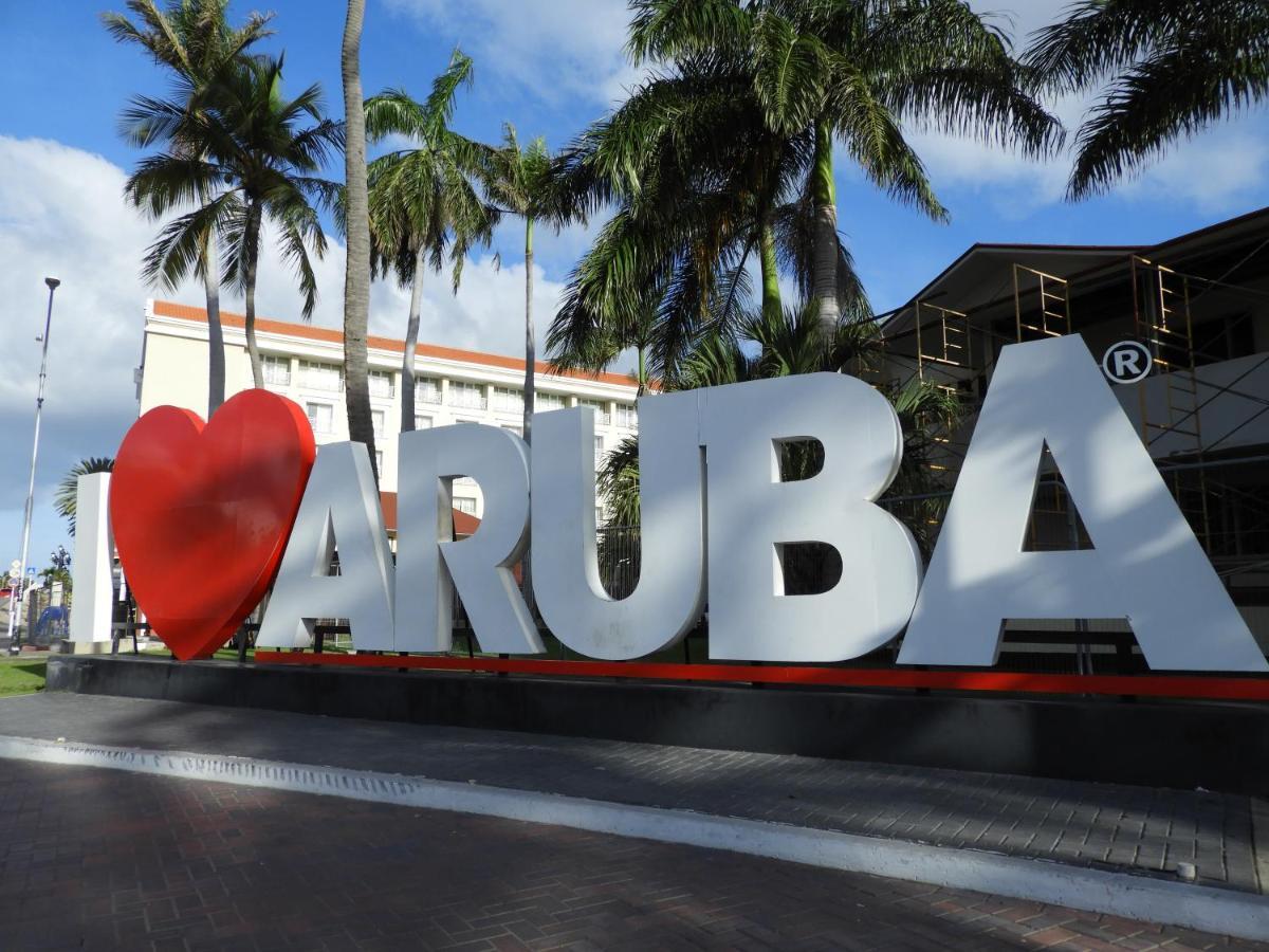 Palmita Hostel Aruba オラニエスタッド エクステリア 写真