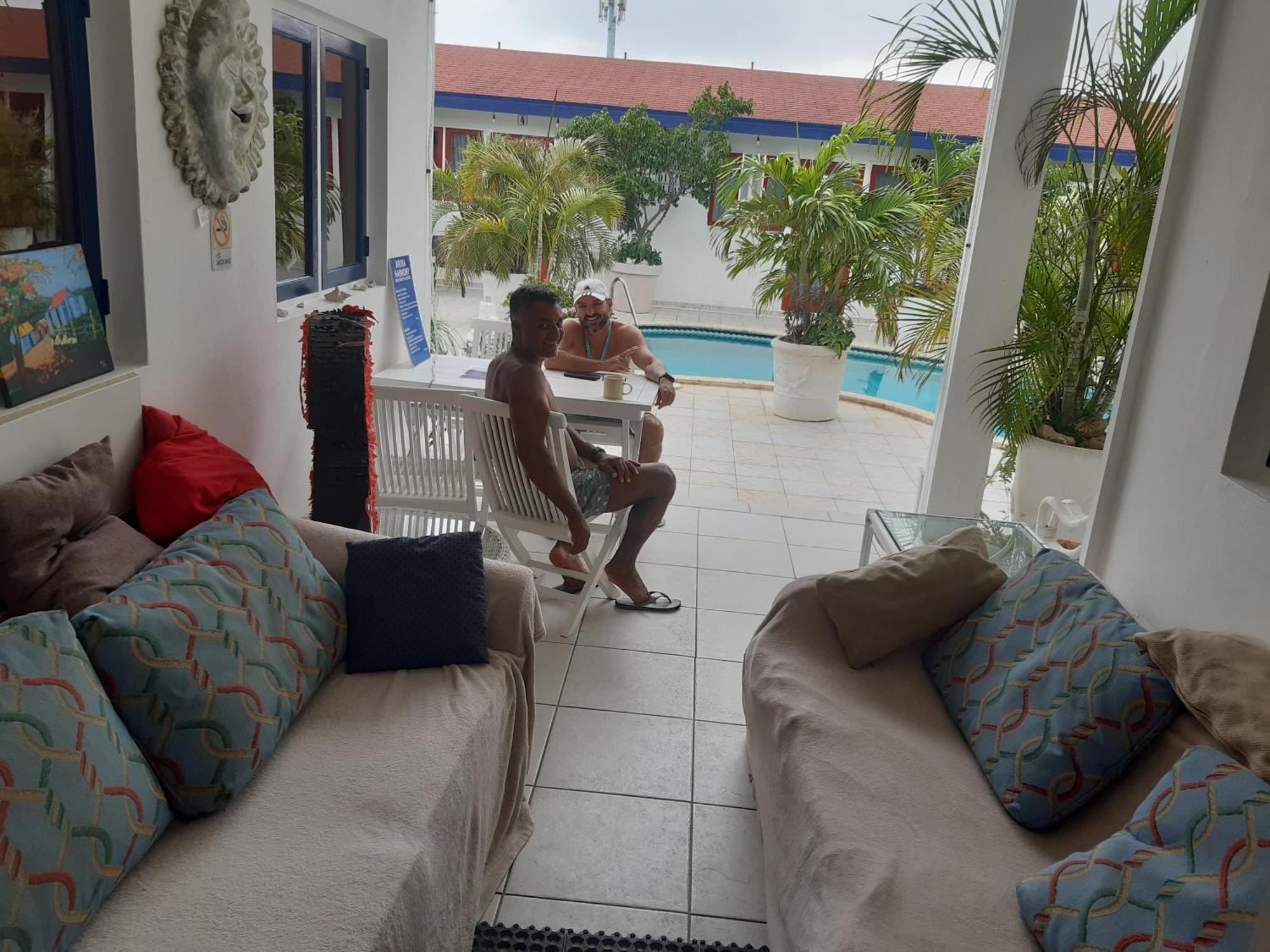 Palmita Hostel Aruba オラニエスタッド エクステリア 写真